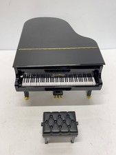 Grand piano miniature noir