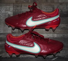 Match worn boots crampons joueur maillot foot Nike Hernandez France Tiempo