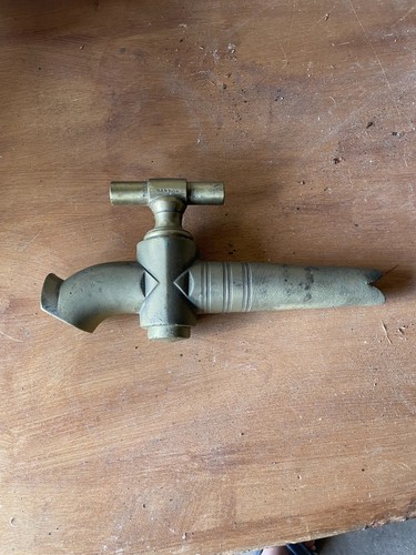 Robinet ancien bronze - robinet,