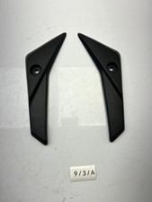 Paire de caches plastique