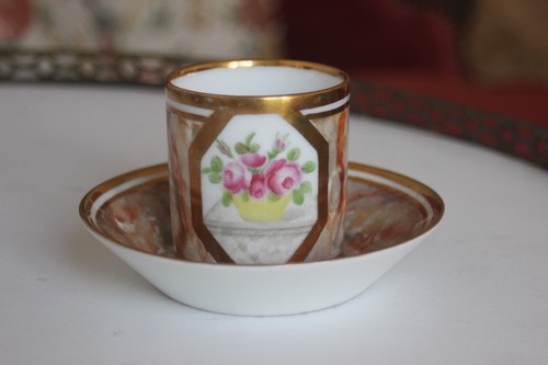 Tasse litron porcelaine de - tasse, en