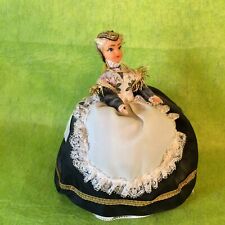 Poupée folklorique régionale