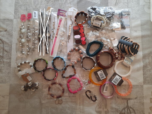 Lot revendeur bracelets - lot,