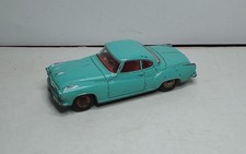 DINKY TOYS  ANCIEN #579 BORGWARD ISABELLA BON ETAT SANS BOITE  bm