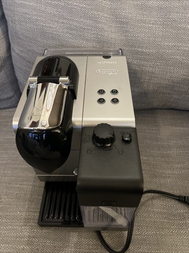 Nespresso delonghi lattissima - nespresso,