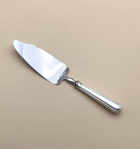 Pelle tarte coupante - à,
