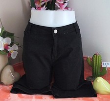 Vêtement occasion femme : Pantacourt / Bermuda en Jeans " Camaieu " - T : 42/44