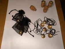 Lot de Capsules de Champagne Amour de Deutz