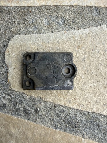 Plaque pompe huile - plaque,