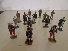  Lot de 14  Figurines
