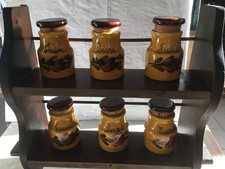 VINTAGE 1960/1970 : ETAGERE A EPICES EN BOIS AVEC SES 6 POTS A EPICES