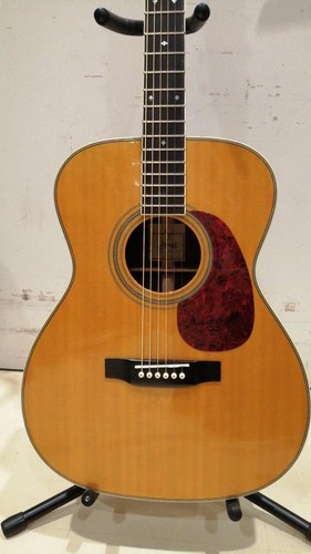 Guitare acoustique électrique