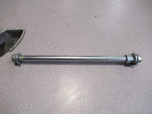 Axe roue avant suzuki - axe,