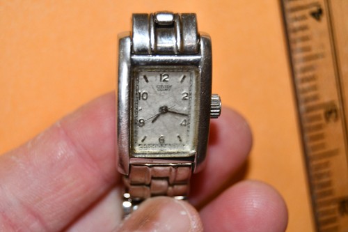 Vintage citizen quartz watch - citizen,