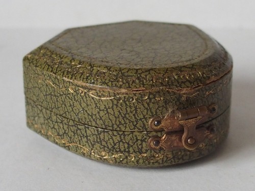 Ecrin pour bijoux ancien - ecrin,