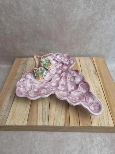Plat raisin barbotine - raisin, en