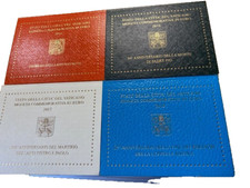 VATICAN  4  pochettes 2 €