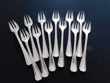 Christofle 12 fourchettes à