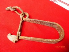 outil ancien crochet de puit