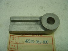 Cale de maintien de flasque de