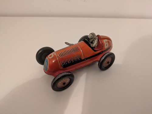 Voiture course ancienne en - de,