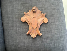 Ancien fronton en bois de 29