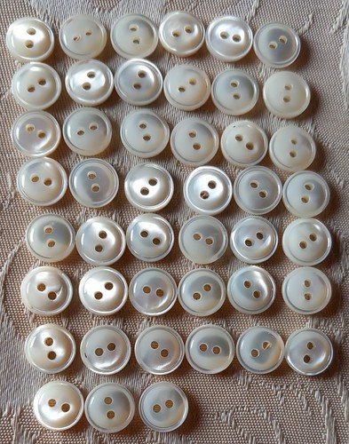 Anciens boutons en nacre - en,