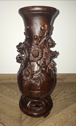 Vase bois sculpté décor - en, sculpté,