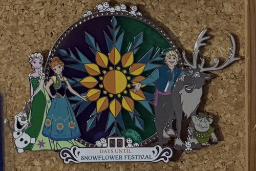 Pin jumbo snowflower - pin's,