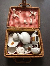 2 Dînettes Porcelaine dans