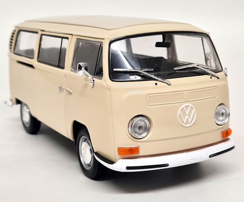 Volkswagen t2 bus - 1/24,