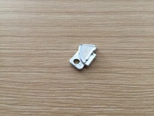 Support avant droit pièce