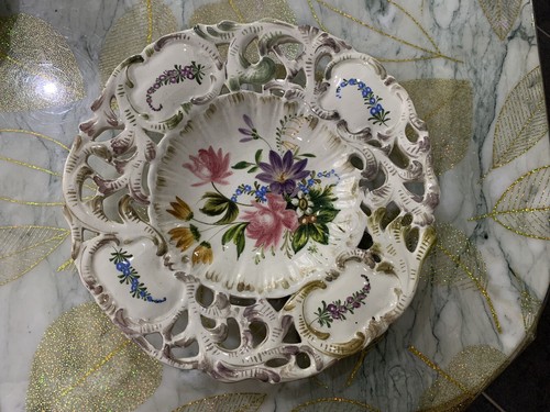 Assiette ancienne - ancienne, en