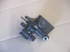 Maitre cylindre de frein avant