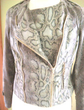 Veste neuve  blouson Bréal femme faux cuir  T 42  Neuf