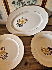 Ensemble de 3 plats de service