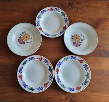 Lot de 5 assiettes creuses