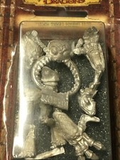 DUNGEONS &DRAGONS MINIATURES