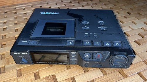Tascam portable recorder - da-p1,