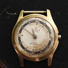 Montre mécanique ancienne