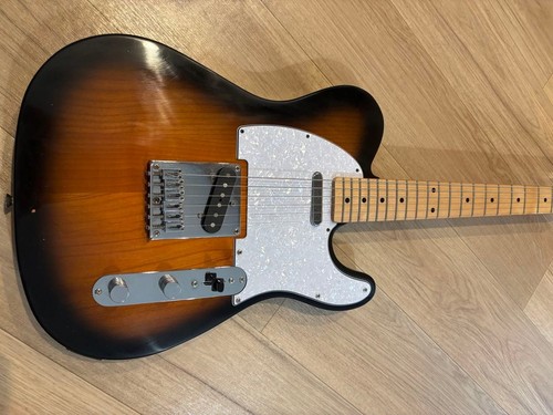 Guitare électrique squier - électrique,