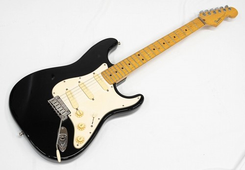 Fender strat plus 1994 avec - plus,