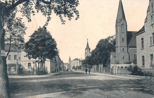 Rue bismarck avec église - église, et