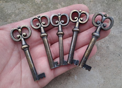 Clés anciennes old key - clés,