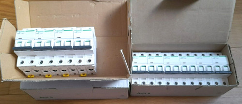 Schneider disjoncteur a9f75232 - schneider,