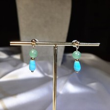 boucles d'oreilles clous doré à l'or fin 14k pierre fine naturelle jade verte