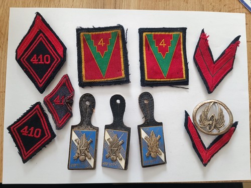 Lot insignes pucelles - lot,