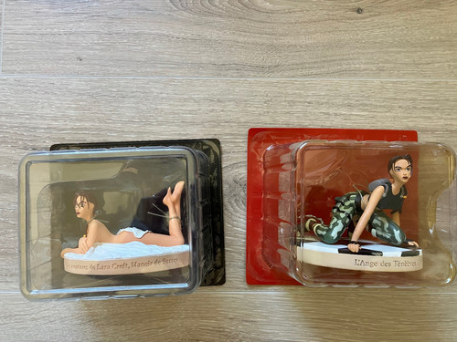 Lara croft tomb raider - tomb,