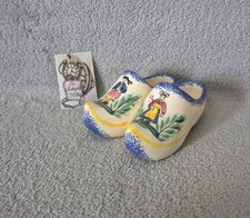 Paire de petits sabots