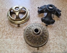 1 griffe au choix parmi 3 différentes en Bronze ou laiton 6 cm Tulipe Globe